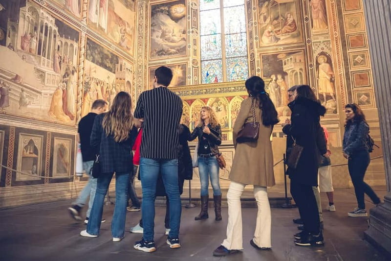 Florence: Santa Croce Church Tour with Entry Ticket - Tombs, monuments and the lives behind the names