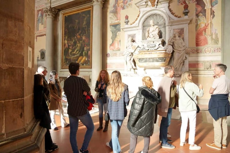 Florence: Santa Croce Church Tour with Entry Ticket - Chapels, crypt and bell tower area
