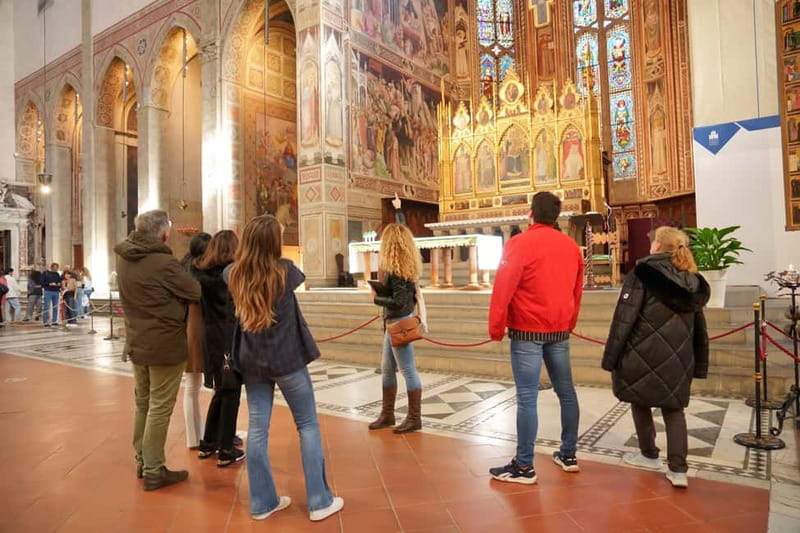 Florence: Santa Croce Church Tour with Entry Ticket - Giotto’s frescoes and the chapel stories