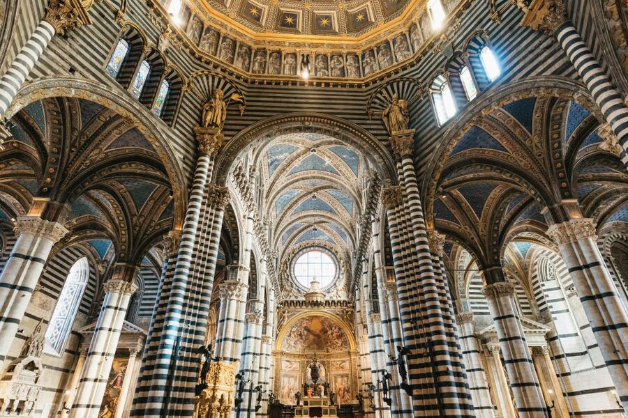 Florence: Siena, San Gimignano and Chianti Small Group Tour - The details that shape the day