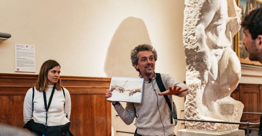 Florence: Skip-the-Line Accademia Guided Tour - Should you book the Accademia tour?
