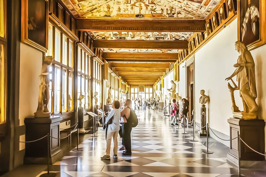 Florence: Skip-The-Line Uffizi Gallery Timed Entry Ticket - Using the digital audio guide
