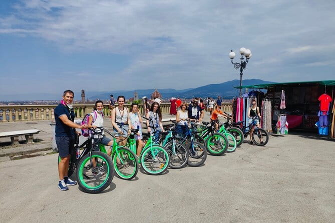 Florence Small Group Electric Bike City Tour - Guide style and the value of the commentary