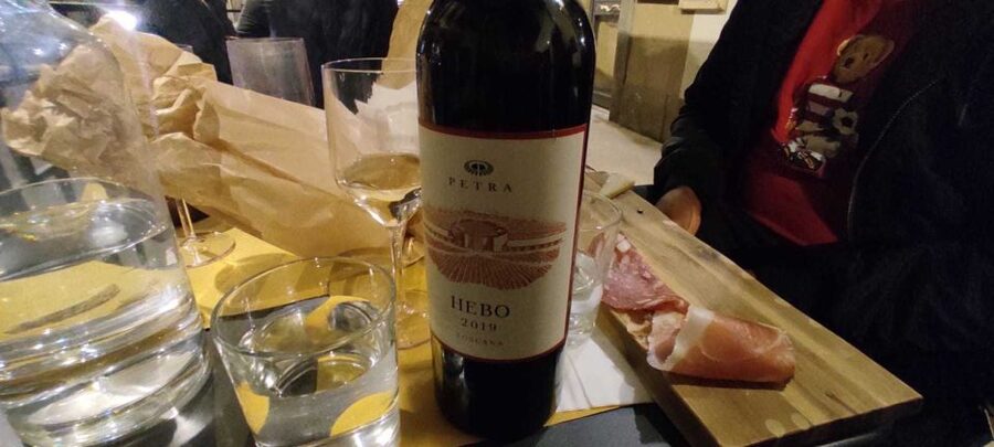 Florence: Sunset Sightseeing Tour and Wine Tasting - Piazza della Signoria and Piazza Duomo add the big-city finale