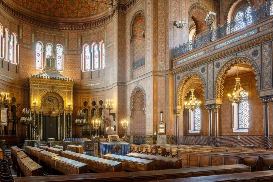 Florence: Synagogue and Jewish Museum Entry Ticket - Florence’s green dome tells a different city story