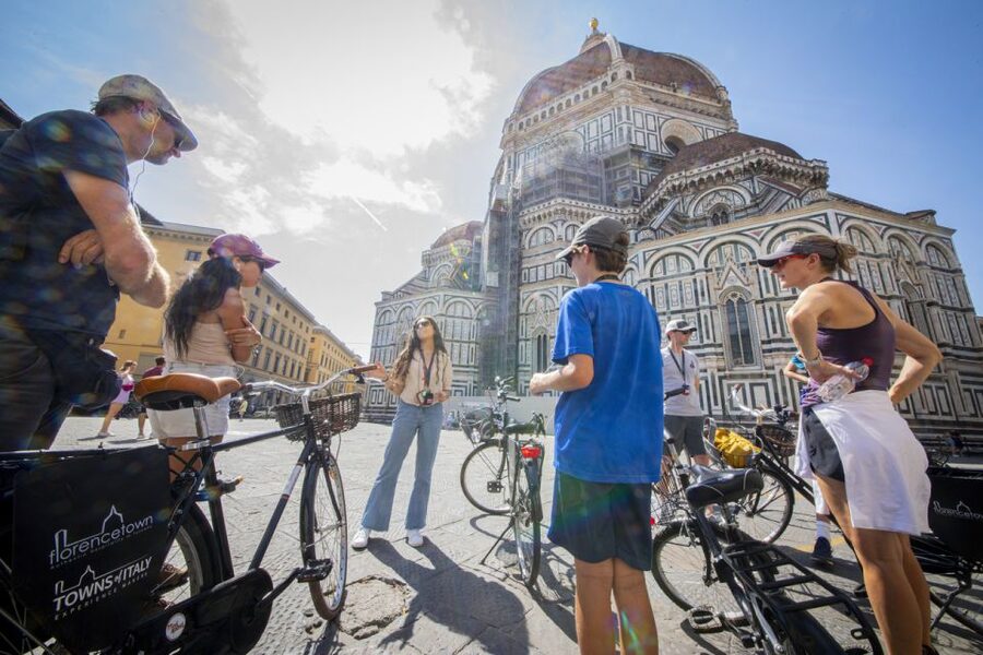 Florence: The Original City Bike Tour with a Guide - Who should book this ride