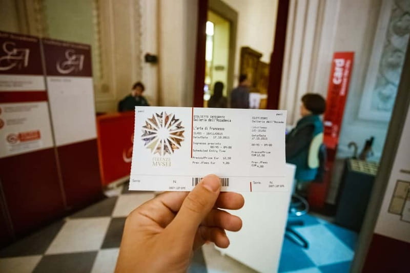 Florence: Timed Entrance Ticket to Michelangelo’s David - Why a timed ticket makes sense at the Accademia
