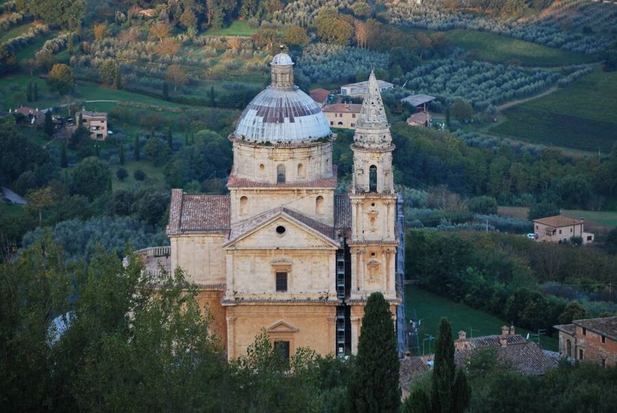Florence: Valdorcia Wine, Brunello Montalcino, Montepulciano - Is $265 a fair price?