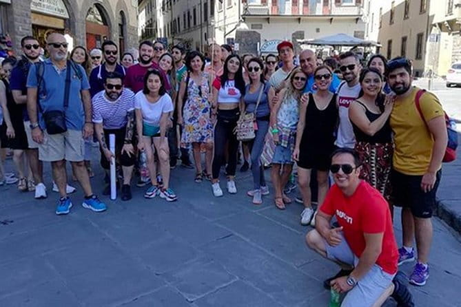 Florence Walking Tour - From Piazza dell’Unità Italiana to the Medici quarter