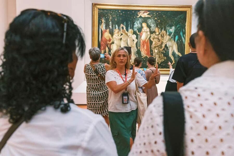 Florence: Walking Tour with David, Duomo & Uffizi Gallery - Starting at the Accademia and meeting David