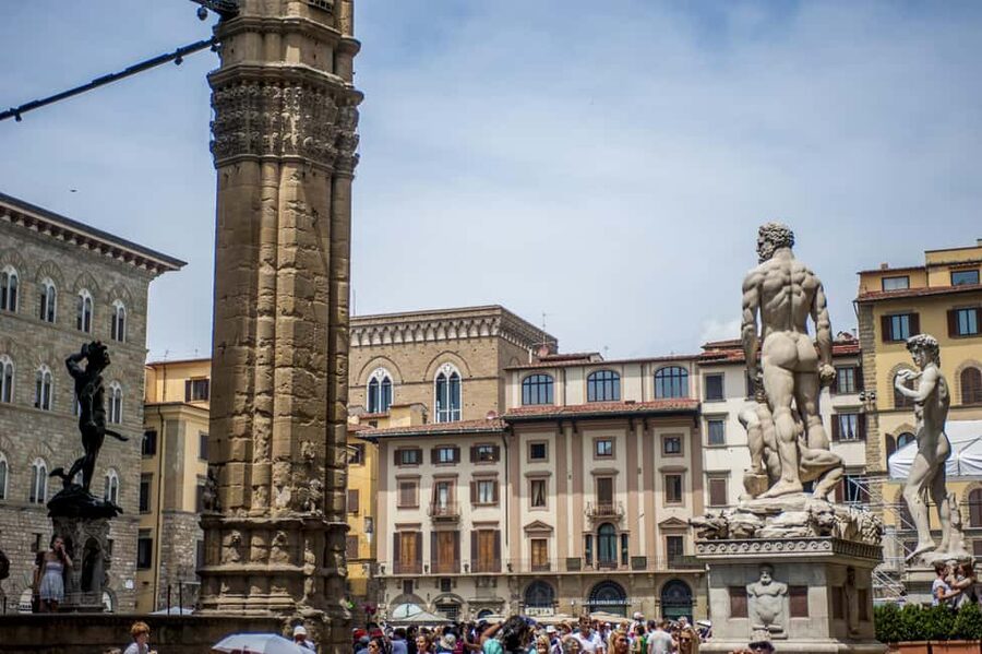 Florence: Walking Tour with Skip-the-Line Accademia Gallery - Is $61.49 a fair price?