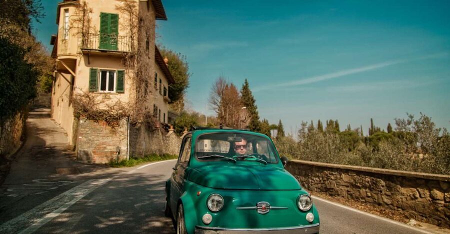 Florence Wine Tasting and Tuscan Lunch in a Vintage Fiat 500 - At a glance