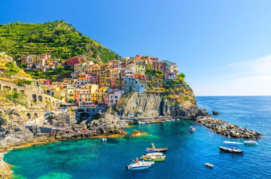 From Florence: Cinque Terre and Pisa Day Trip - Pisa: a short stop with a famous tower