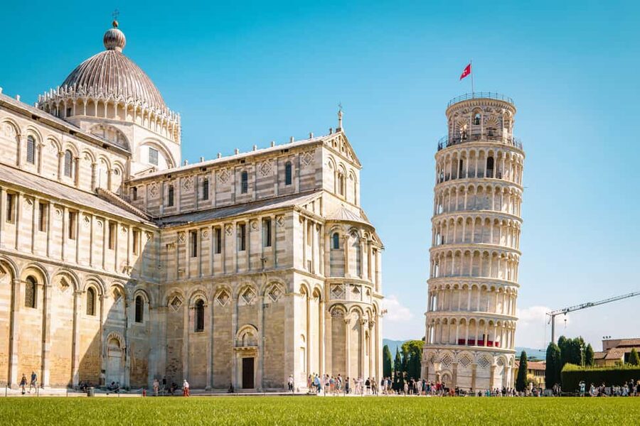 From Florence: Cinque Terre and Pisa Day Trip - Guides, trains and keeping the day on track