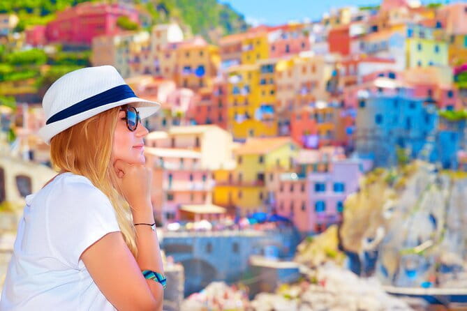 From Florence: Cinque Terre & Pisa Day Trip - Manarola: narrow lanes and an optional walk above town