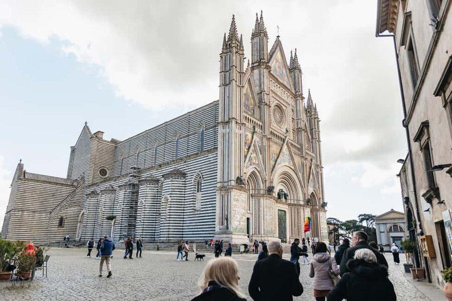 From Florence: Orvieto and Perugia Tour with Church Visits - FAQ
