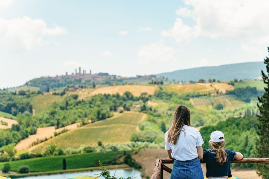 From Florence: Siena, San Gimignano, Pisa & Lunch at Winery - A long day that makes the distances manageable