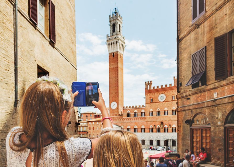 From Florence: Tuscany, Siena, San Gimignano & Winery Lunch - Siena: a taste of the city, not a full visit