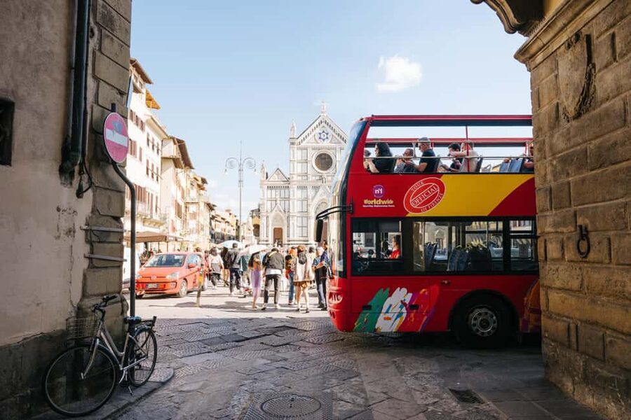 From Livorno: Florence Hop-On Hop-Off Shore Excursion - The Livorno shuttle is your first connection