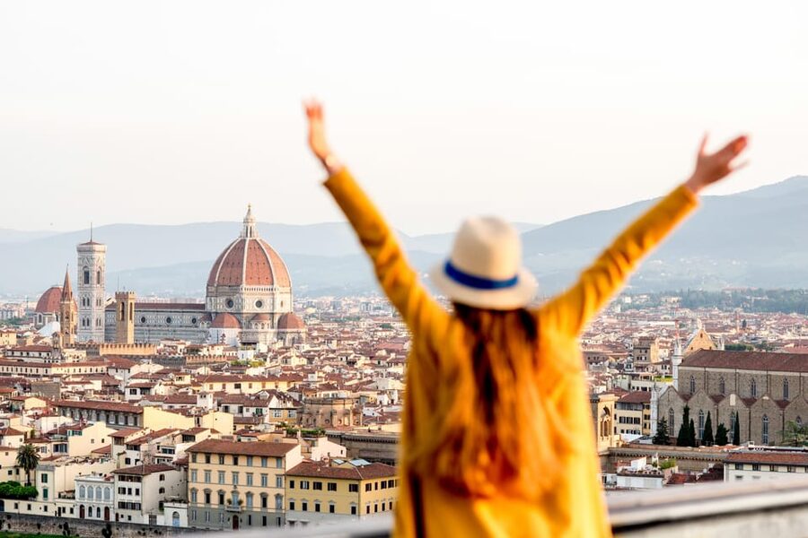 From Rome: Discover Florence & Pisa in a Full-Day Trip - The transfer between Pisa and Florence