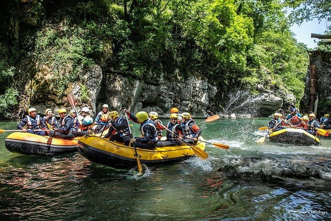 Full rafting - Meeting the crew in Bagni di Lucca
