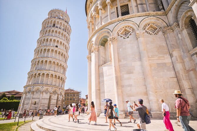 Half-Day Excursion to Pisa and the Leaning Tower from Florence - At a glance