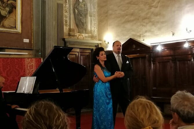 Italian Opera Concert Ticket in Florence’s Santa Monaca Church - What the 70-minute evening feels like