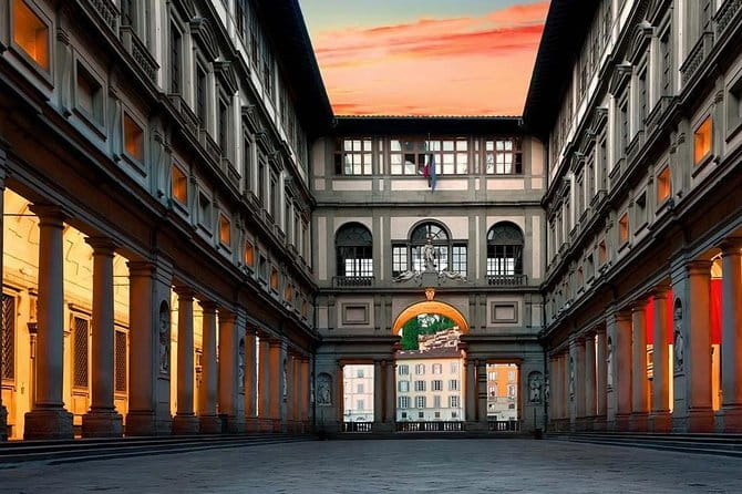 Livorno Shore Excursion: Pisa and Florence Private Day Trip - Florence’s center rewards a planned route