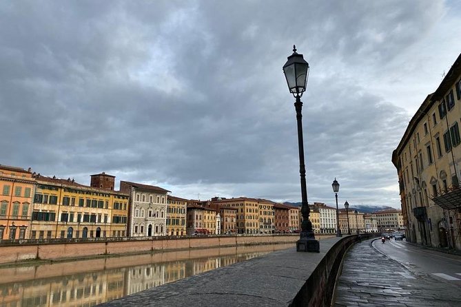 Pisa and Florence from the Livorno Cruise Port - Your driver can add local context, but the tour is not guided