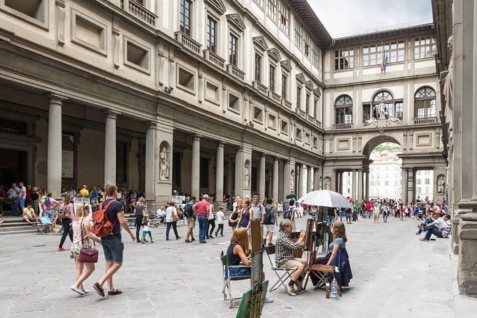 Private Uffizi Gallery Tour with Reserved Entry - The advantage of staying after the tour
