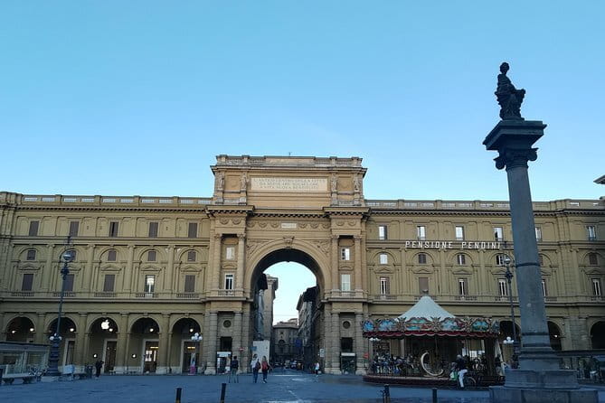 Renaissance & Medieval Florence Guided Walking Tour plus mobile App - San Lorenzo: Markets, Medici Power, and a Brunelleschi Cloister