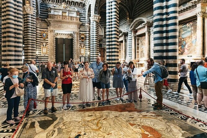 Siena and San Gimignano: Small-Group Tour with Lunch from Florence - A full Tuscan day, with Florence as your base