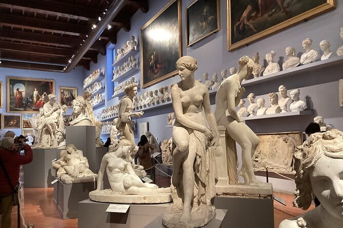 Skip the Line: Accademia Gallery Priority Entry Ticket with eBook - What priority entry does, and what it does not