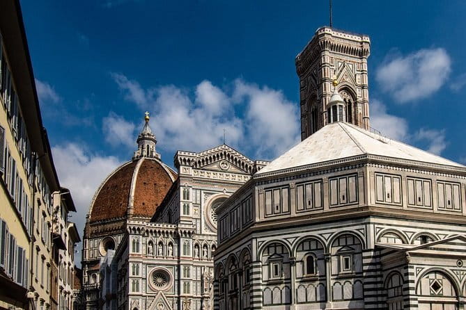 Skip-the-Line Florence Highlights and David Walking Tour - A Florence orientation that ends with David