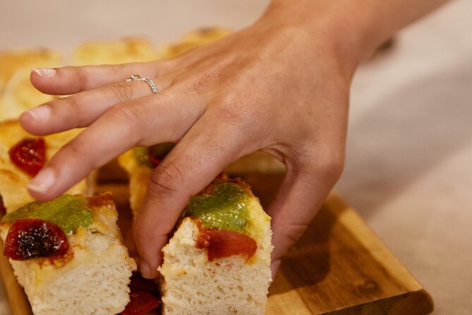 Small Group Cooking Class & Market Food Tour in Florence - Roll up your sleeves in the kitchen
