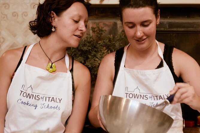 Small Group Cooking Class & Market Food Tour in Florence - Know which menu applies to your date