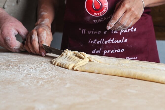 Small Group Pasta Making Class Wine Tasting in a Tuscan Castle - Should you book it?