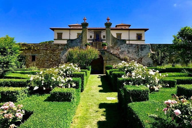 SMALL-GROUP Wine Safaris: Tuscan Wine Tasting Tours from Florence - Val d’Orcia for Brunello and Vino Nobile
