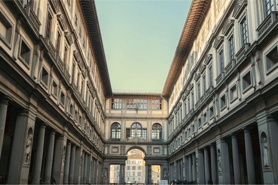 The Uffizi Gallery Florence Small group Guided tour - Finding Birth of Venus, Medusa, and More