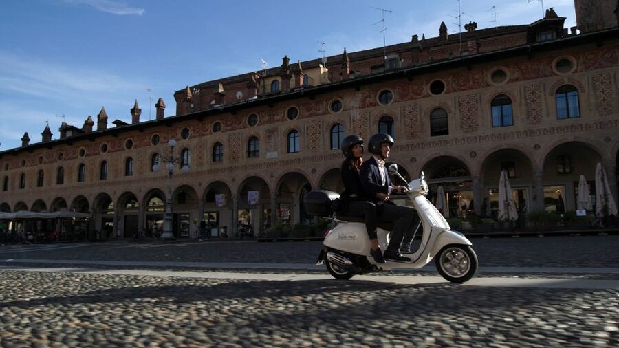 Tuscany by Vespa Full-Day Tour to Chianti Wine Region - Who will enjoy this Vespa day