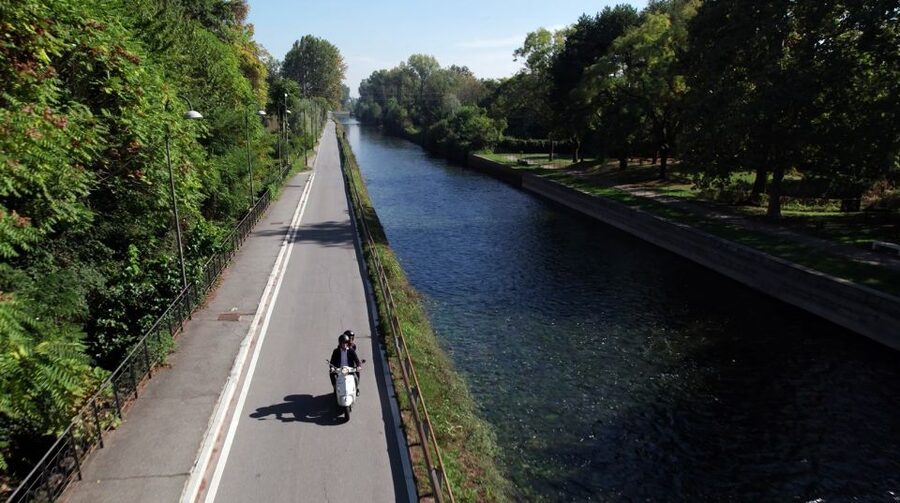 Tuscany by Vespa Full-Day Tour to Chianti Wine Region - Riding the country roads and village route