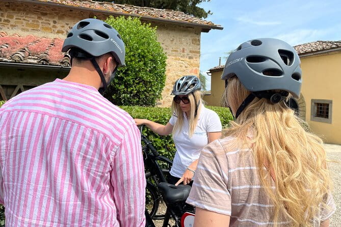 Tuscany E-Bike Tour: from Florence to Chianti with lunch and tastings - The Chianti road: olive groves, vines and rolling climbs
