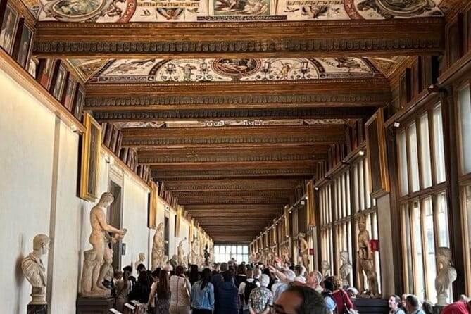 Uffizi Gallery Timed Tickets with Audio guide - Who should book this experience?