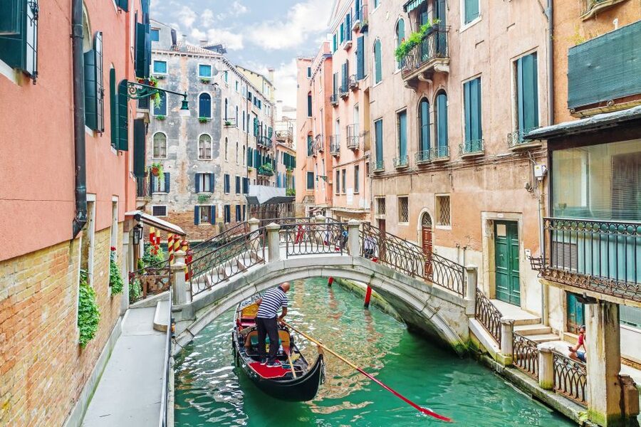 Venice in One Day: Guided Tour From Florence - St Mark’s Square and its great façades