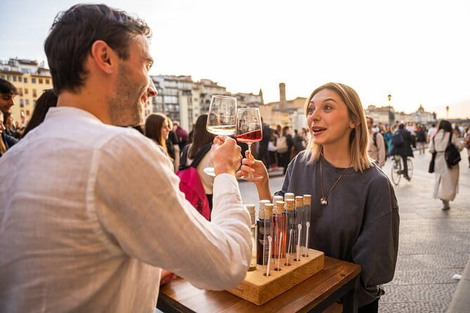 Wine Tasting Experience in Ponte Vecchio: Best Tuscany selection! - Key points to know